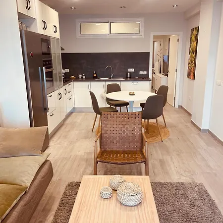 Apartment 7